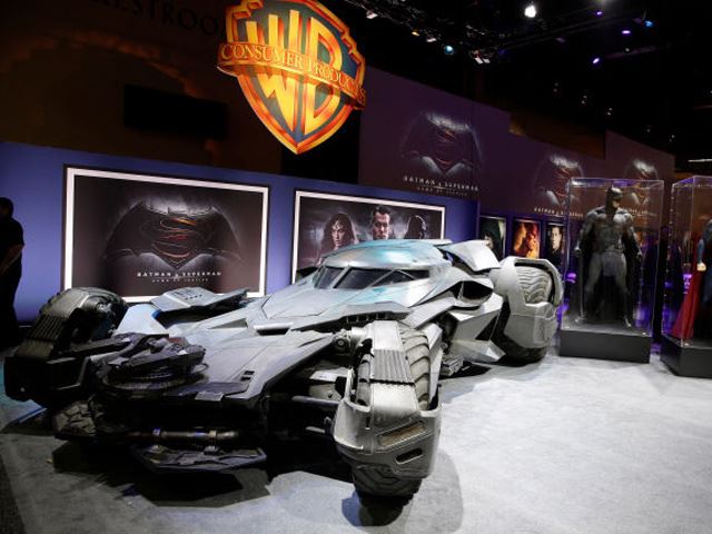 Представлен новый автомобиль Бэтмена